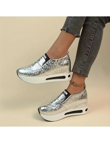 Women's Crocodile Pattern Platform Sneakers, Fashion Slip On Outdoor Shoes, Comfortable Low Top Shoes