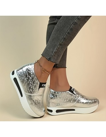 Women's Crocodile Pattern Platform Sneakers, Fashion Slip On Outdoor Shoes, Comfortable Low Top Shoes