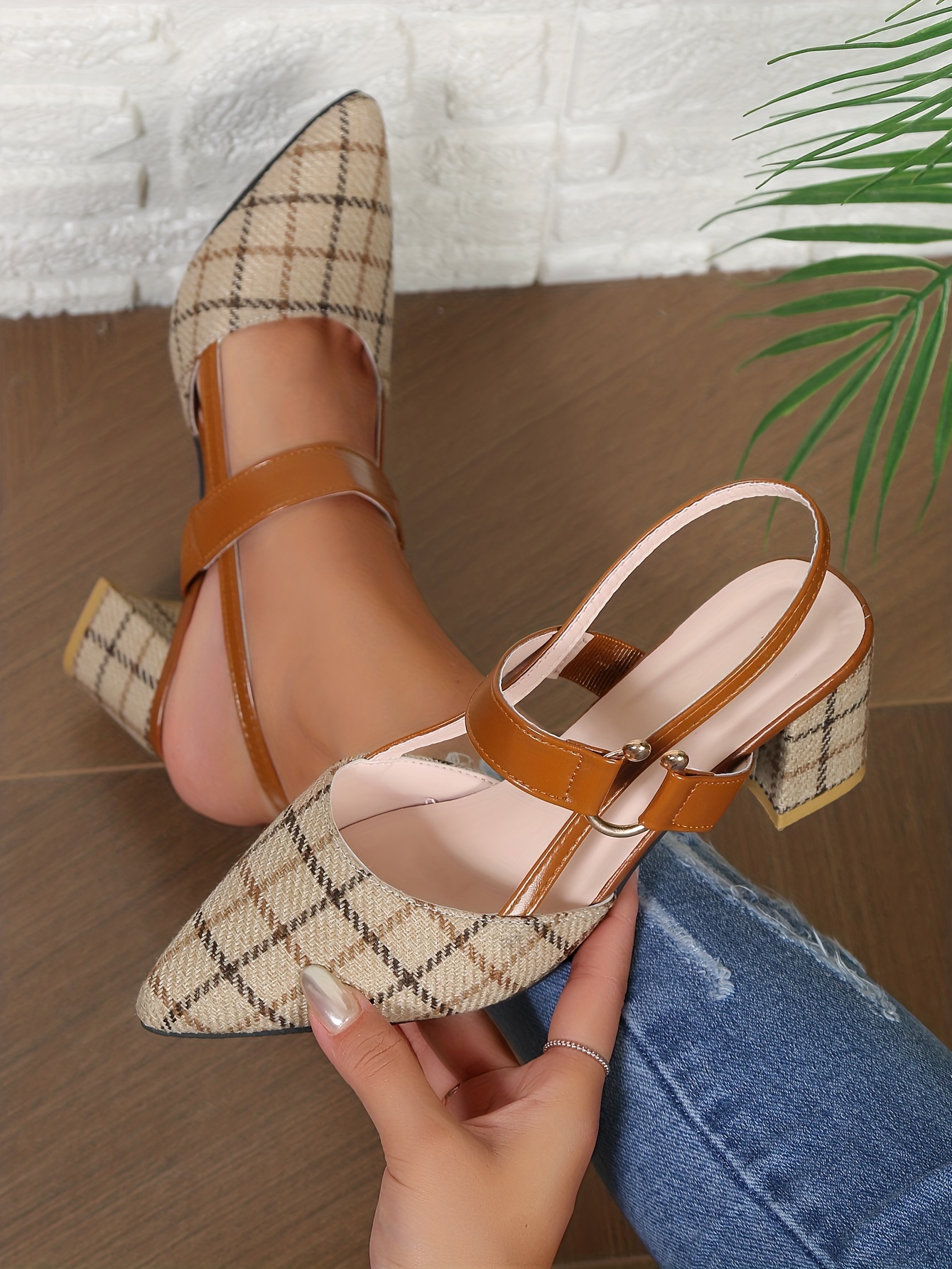 womens chunky heeled sandals plaid pointed toe slingback mid heels versatile sandals details 2