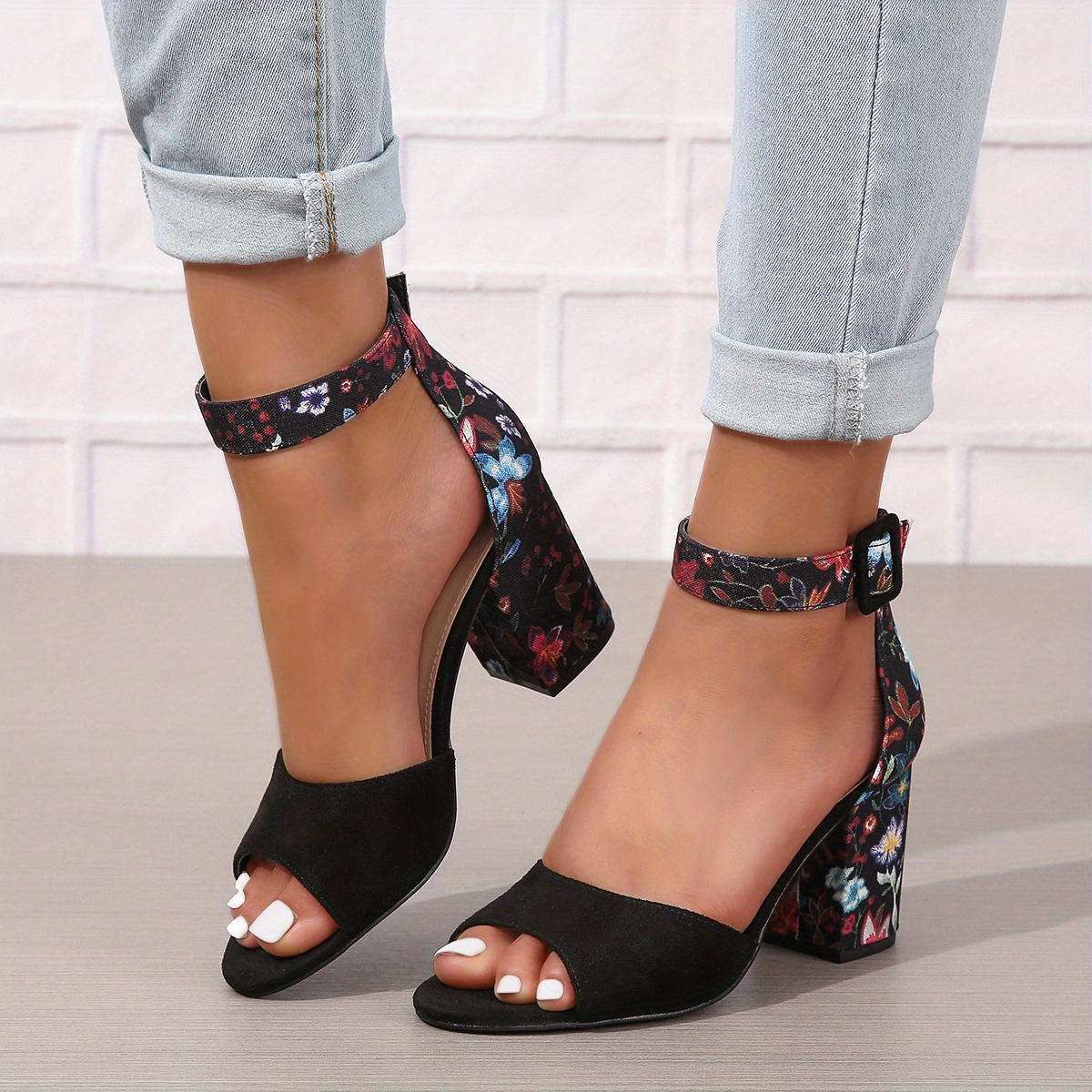 womens chunky heeled sandals peep toe floral print ankle strap high heels fashion canvas sandals details 4