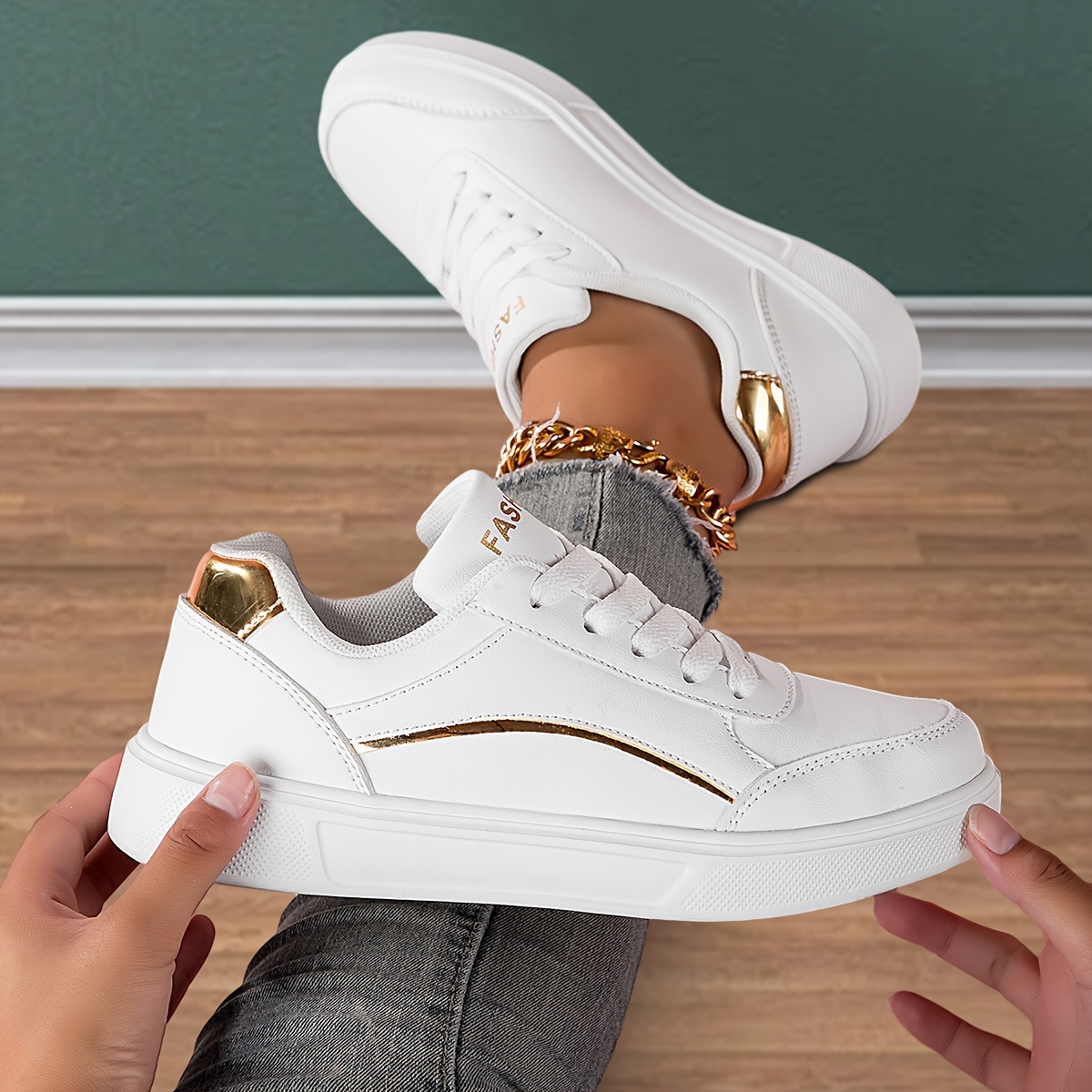 womens simple skate shoes casual lace up outdoor shoes womens lightweight low top sneakers details 4